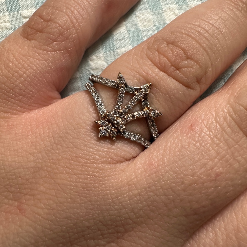 Trident gemstone ring